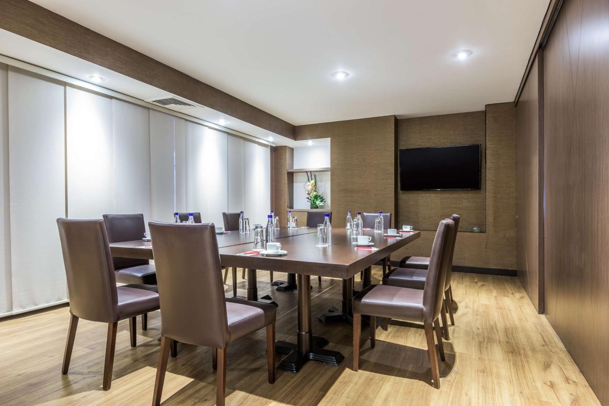Nh Collection Bogota Andino Royal Hotel Exterior photo Meeting room
