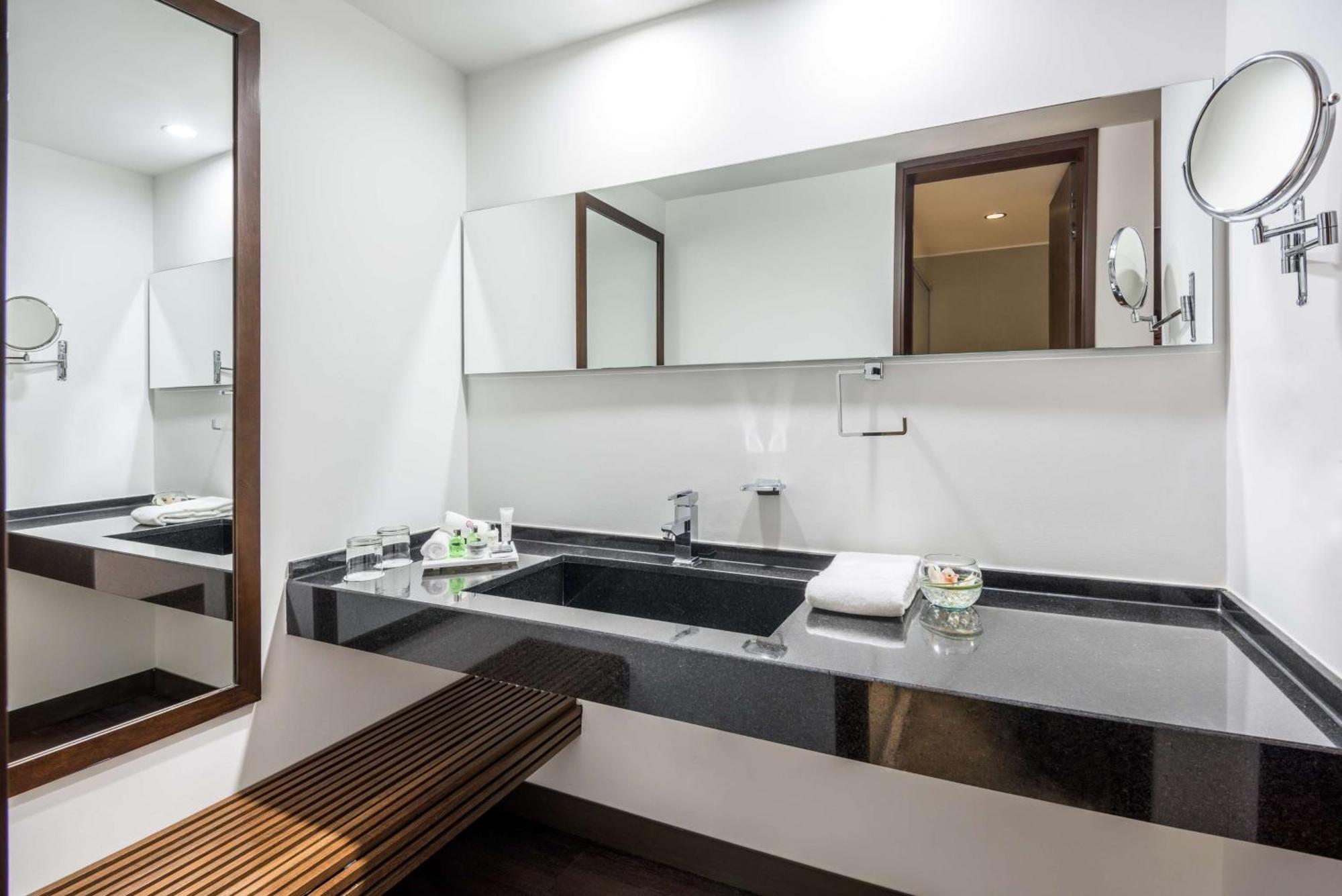 Nh Collection Bogota Andino Royal Hotel Exterior photo